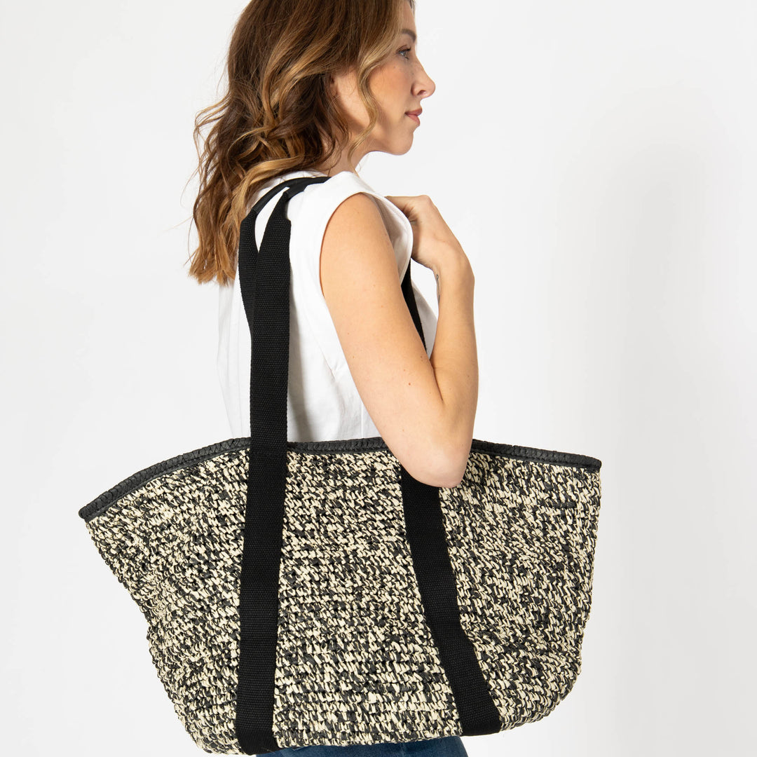 Anita - Crochet Tote with Hat Holder
