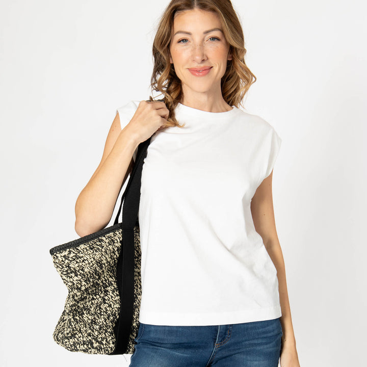 Anita - Crochet Tote with Hat Holder